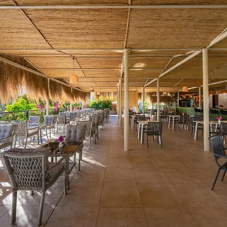 אתר נופש Labranda Tmt 5*